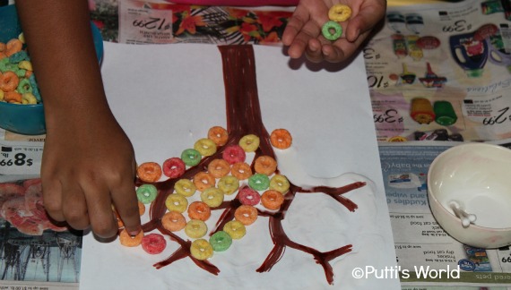 Fall Kids Craft- Fruit Loops Collage