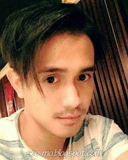 Foto Ajun Perwira dengan Rambut Panjang dan Kumisan Foto Ajun Perwira dengan Rambut Panjang dan Kumisan