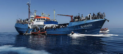 Mεταναστευτικό: Δεν κάνουν πίσω οι Ιταλοί- Απελούν να κατάσχουν τα πλοία της γερμανικής ΜΚΟ που μεταφέρουν μετανάστες  