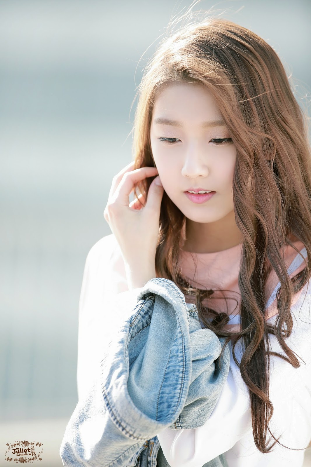 SGLOVELYZ (LOVELYZ SINGAPORE): [FANTAKEN] 150516 Lovelyz Yein