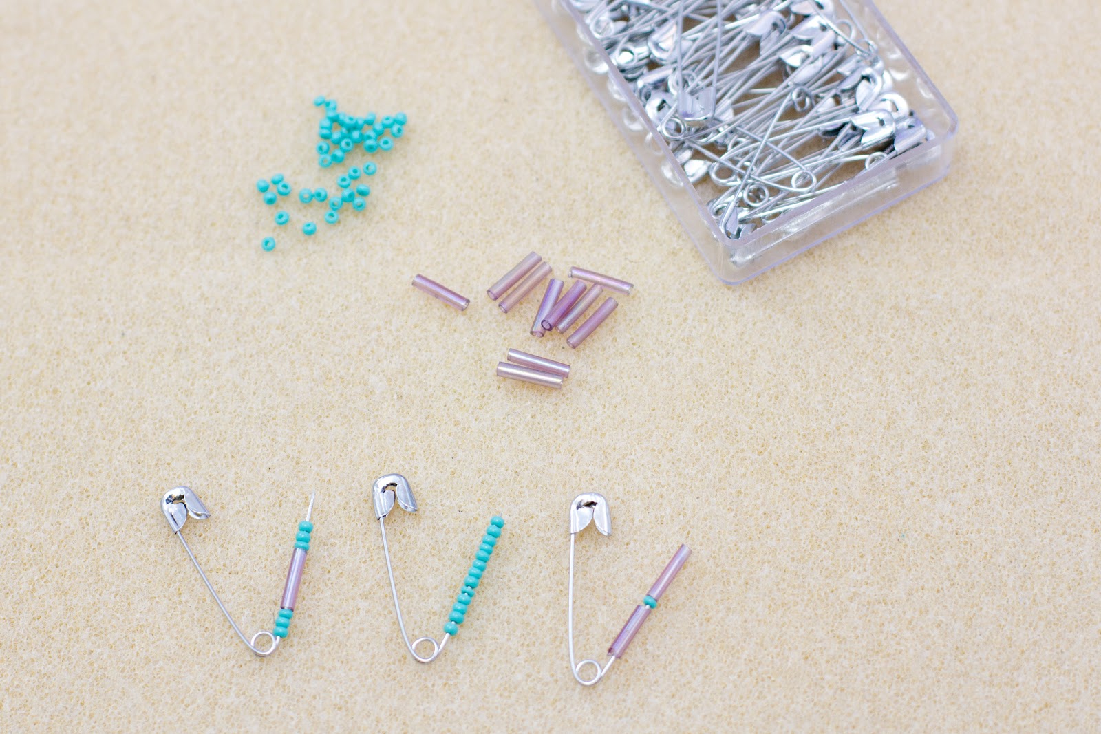 Friends ~ DIY Safety Pin Bracelet - Hopeful Honey