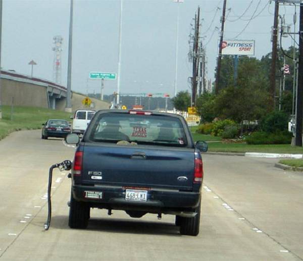 99 WOW Dummies & Funnies at Gas Stationsأغبياء وطرفاء عند محطات الوقود