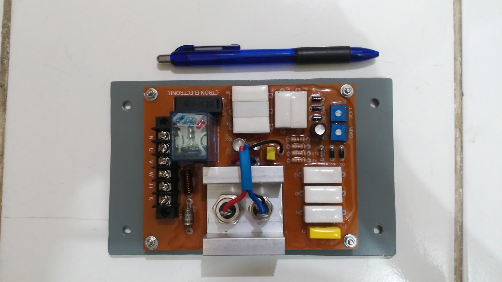 Avr generator
