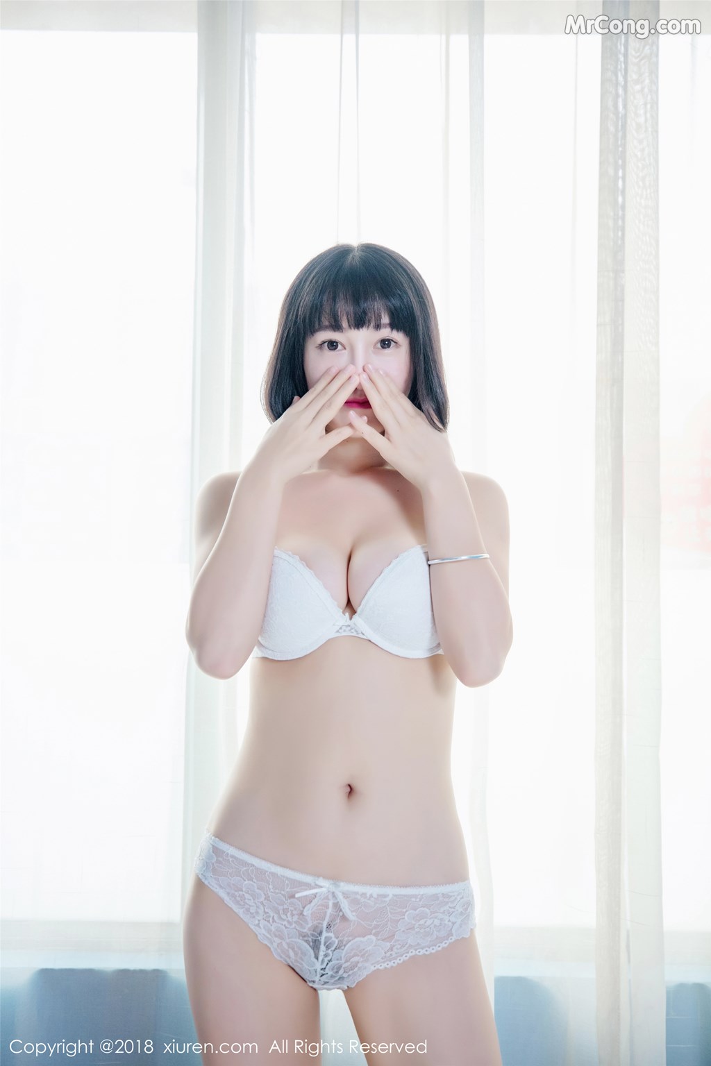 XIUREN No. 926: Model Xiao Tan Ge (小 探戈) (44 photos)