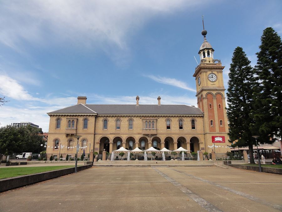 Snap Happy Birding Honeysuckle, Newcastle Foreshore Walk Part Two