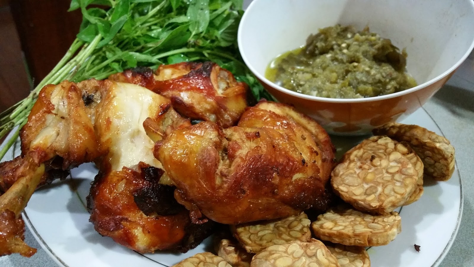 Jess-KITCHEN-Lab: Ayam Goreng Indonesia ( Fried Chicken Indonesia Style )