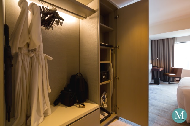 Deluxe Room at New World Makati Hotel
