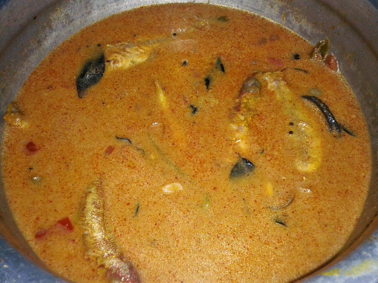 BananaLeaf Recipes: Kerala Kodam pulli fish kuzhambu recipe