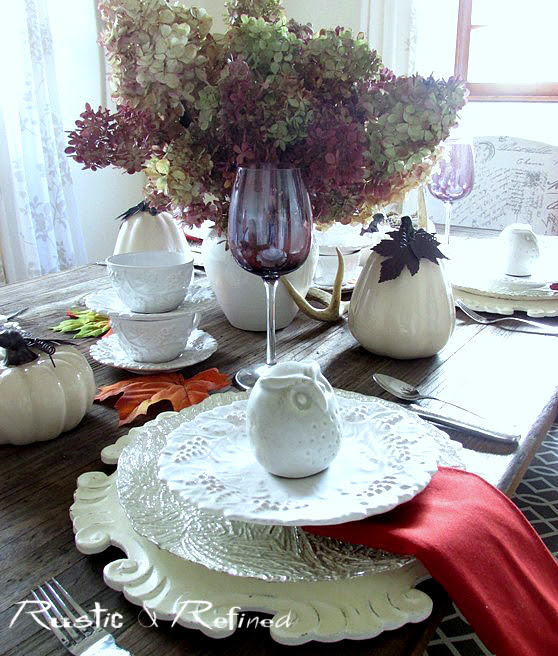 Table setting for fall