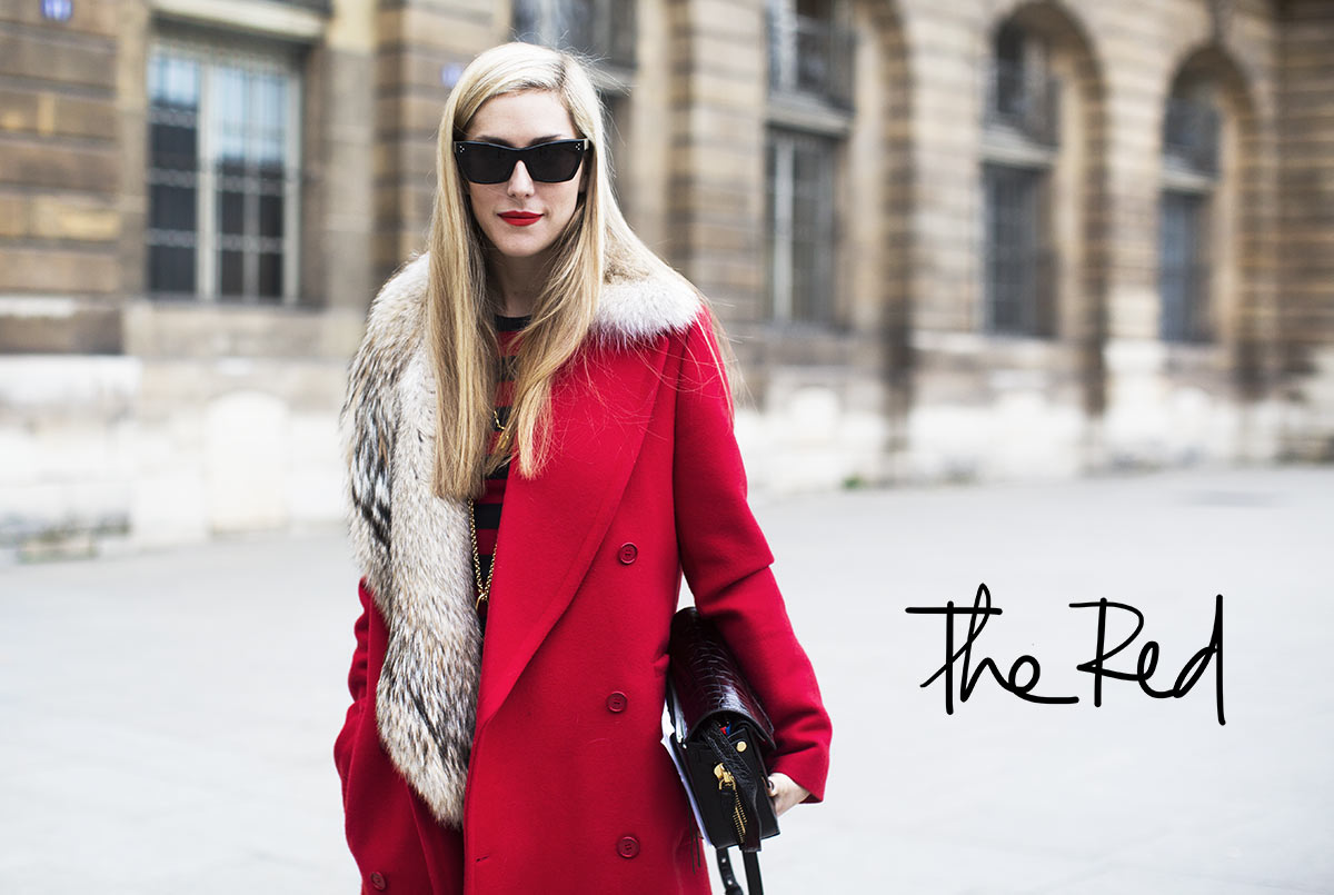 Asos малиновый пиджак. Девушка в пальто и шляпе осень. Шуба санта-клауса. He has a red red coat. Портрет мужчины в красном джулиан барнс.