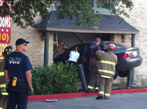 Fast crash. Анатомия страсти 4 сезон. Розуэлл, нью-мексико сериал 2019–2022. Summer crash. Сверхъестественное кастиэль и дин.