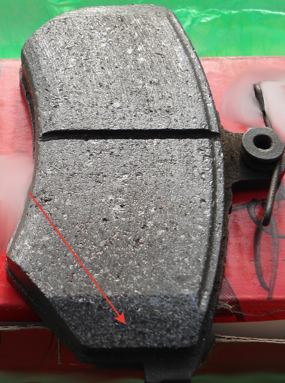 AVTODIX: Как избавиться от скрипа тормозных колодок.