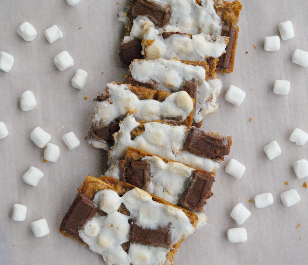 SteakNPotatoesKindaGurl Graham Cracker S'mores Candy {Week 6 of the 12