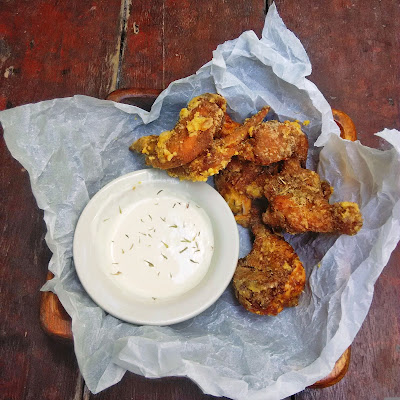 garlic parmesan chicken wings , buffalo chicken wings 