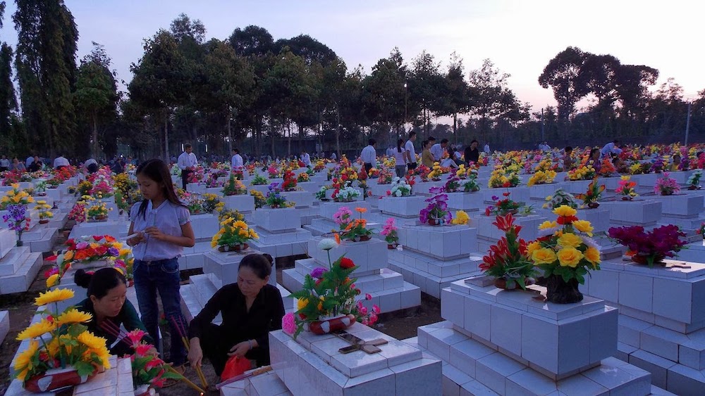 NHẤP NHÔ KÝ ỨC