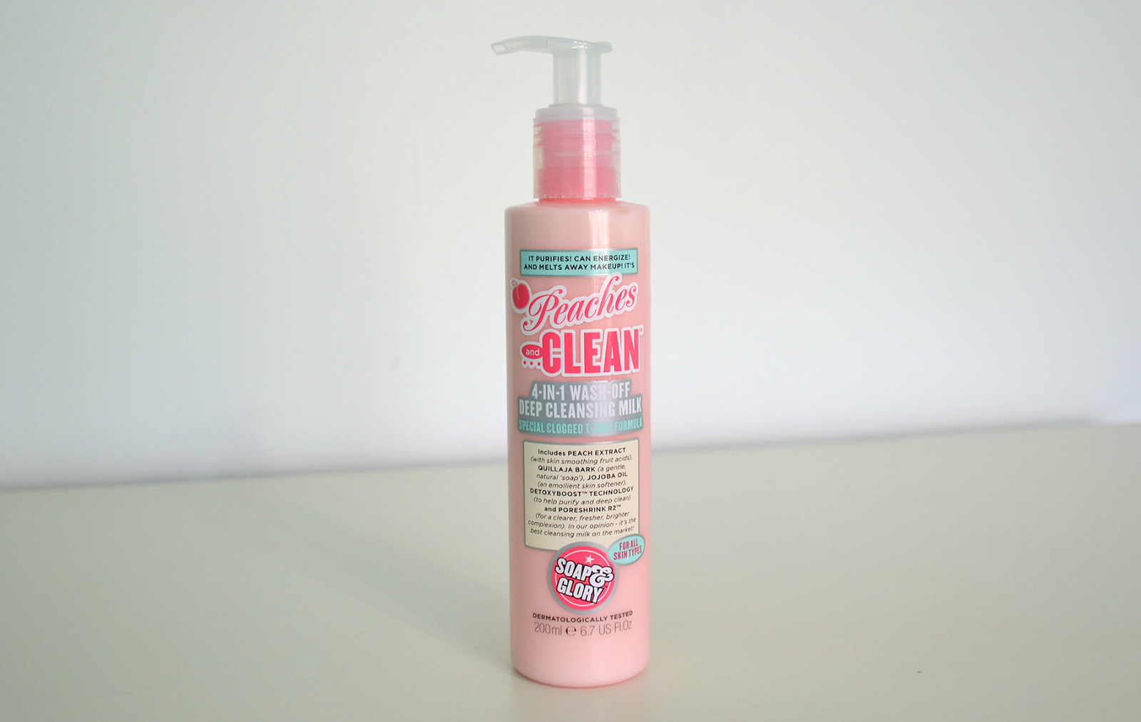 Freckled Elle Soap & Glory's Peaches and Clean 4in1 Wash Off Deep