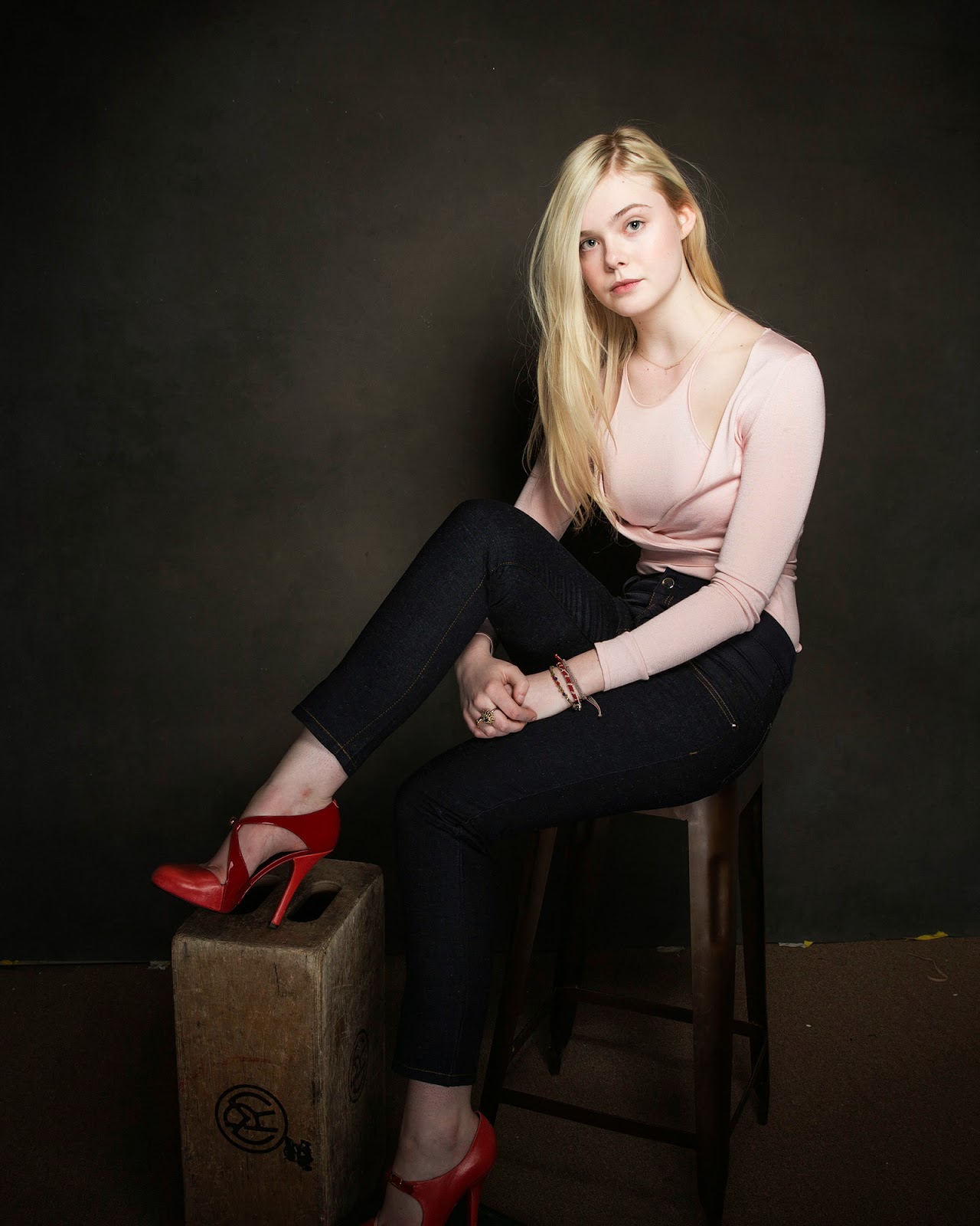 Celebs Galaxy: Elle Fanning – Mixed Photoshoots Part. 3