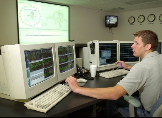 intro-to-information-technology-careers-in-information-and-technology
