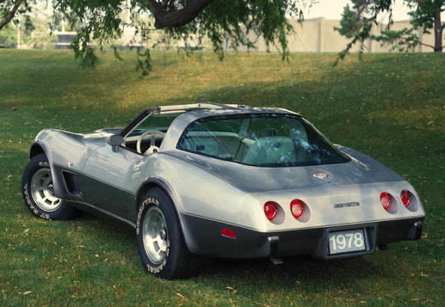 Photos of Corvettes over the Past 60 Years: C1 through C7 ... crossfire fuse box 