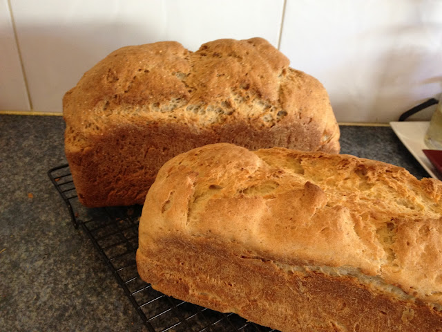 wholegrain and white loaf