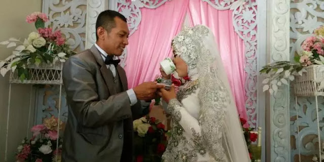 Pernikahan Unik di Banyuwangi, Pengantin Pria Gunakan Secangkir Kopi Sebagai Mahar