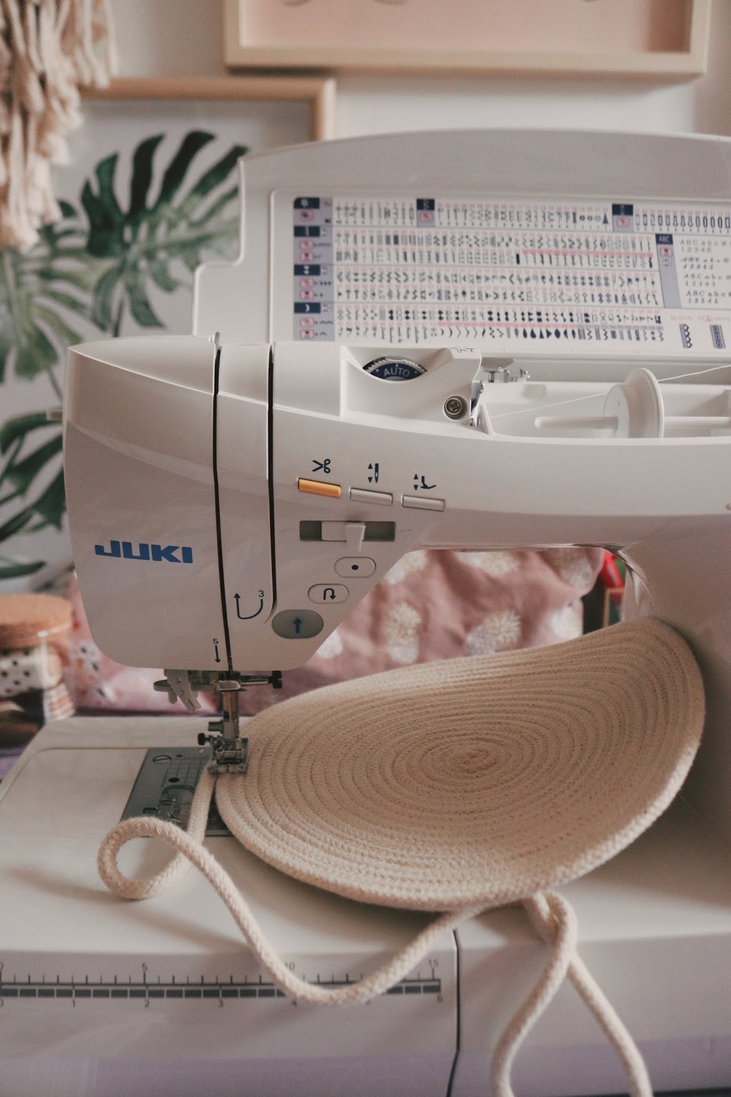 BOOK REVIEW // Baskets by Tabara N'Diaye Brick Dust & Glitter