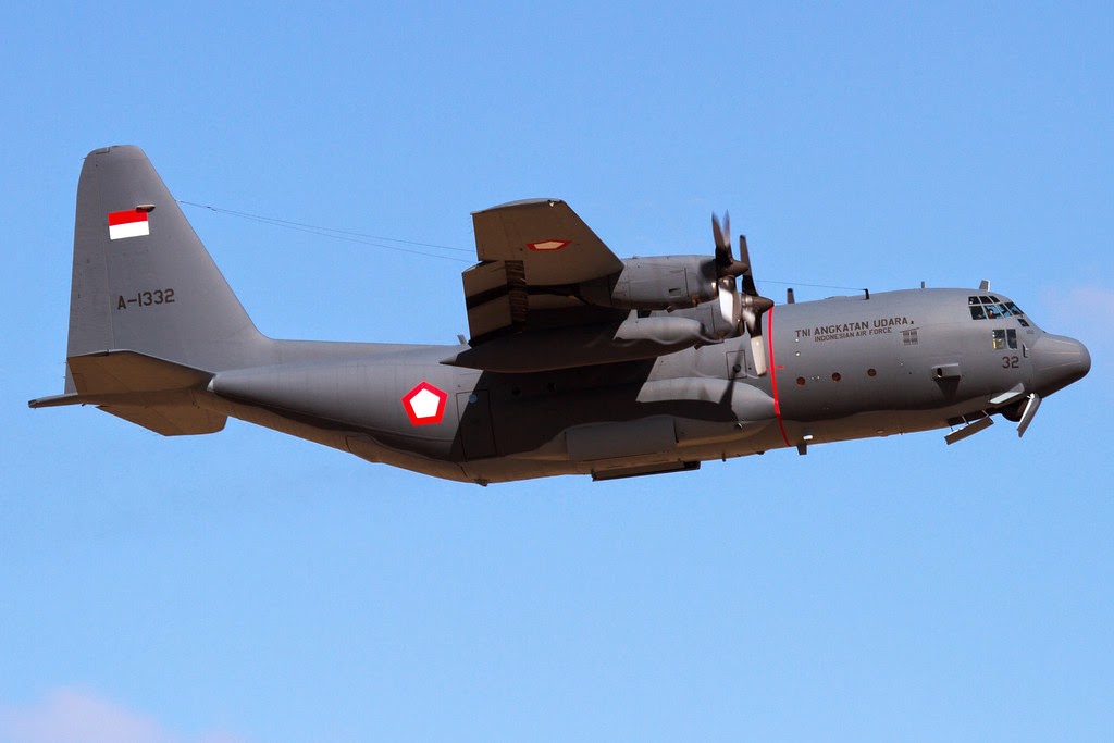 DEFENSE STUDIES: Rekam Jejak Pengadaan Pesawat Hercules yang Dimiliki