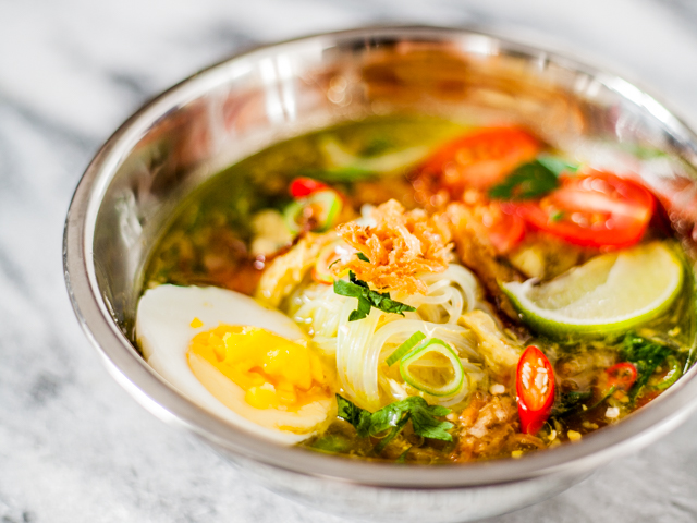 Olivia Cooks in Holland: SOTO AYAM | SPICED INDONESIAN CHICKEN SOUP