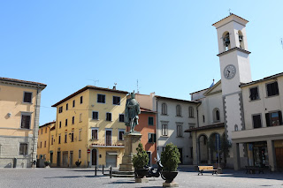 Piazza Giotto is the central square of Vicchio