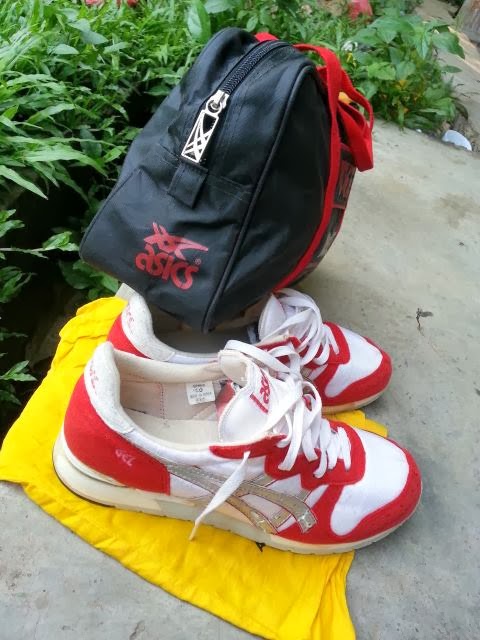 asics 1990 shoes