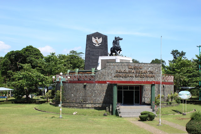  Liburan Keluarga Ke Banyumas, Menjelajah Pesona Daerah Lembah Serayu