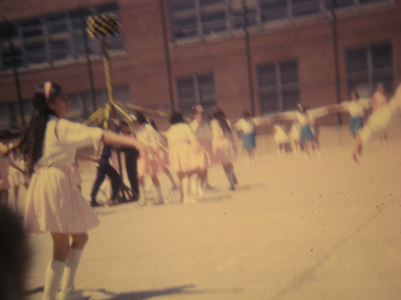 PS22 May Pole dance June 1968