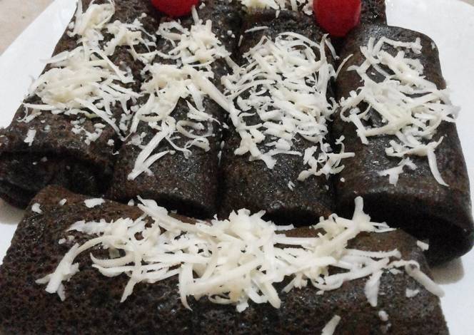 Resep Dadar Gulung Pisang Coklat Keju - Legit dan praktis - Dapur Lagi