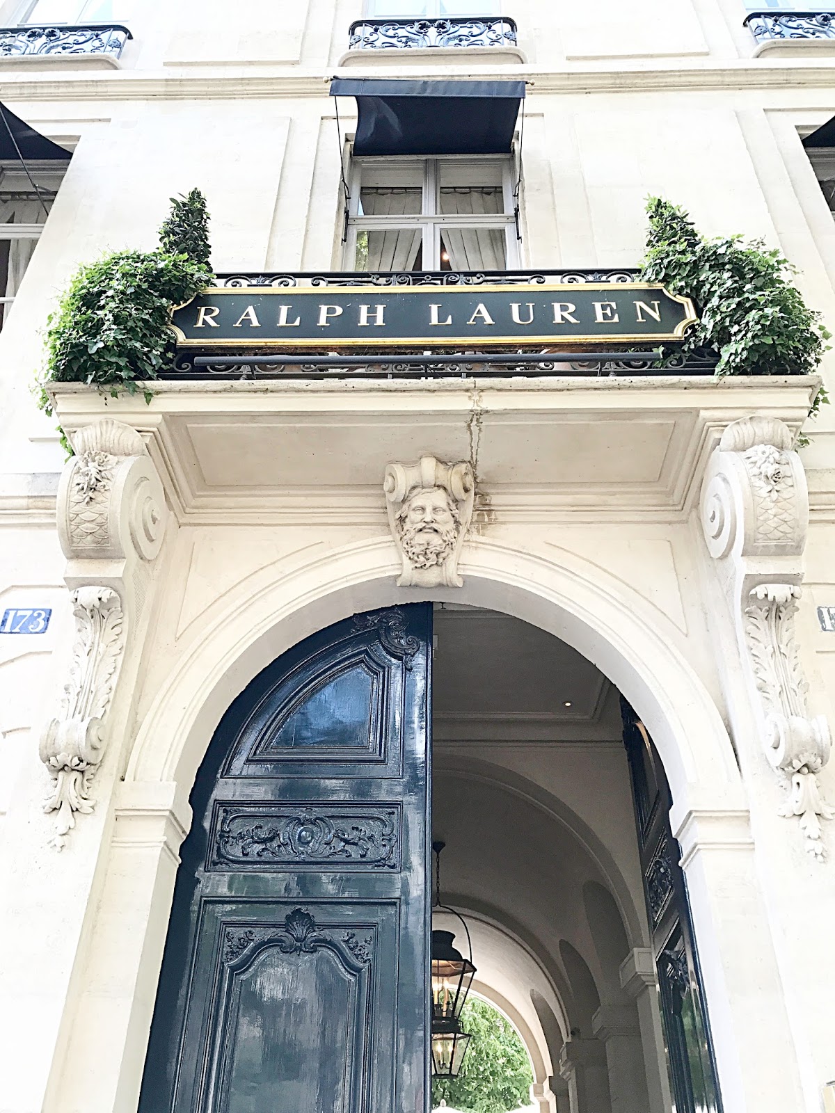 Brunch at Ralph Lauren In Paris - Ashley Donielle