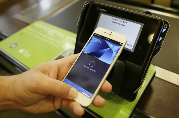 讓銀行興奮不已的Apple Pay，能玩過支付寶和微信嗎？