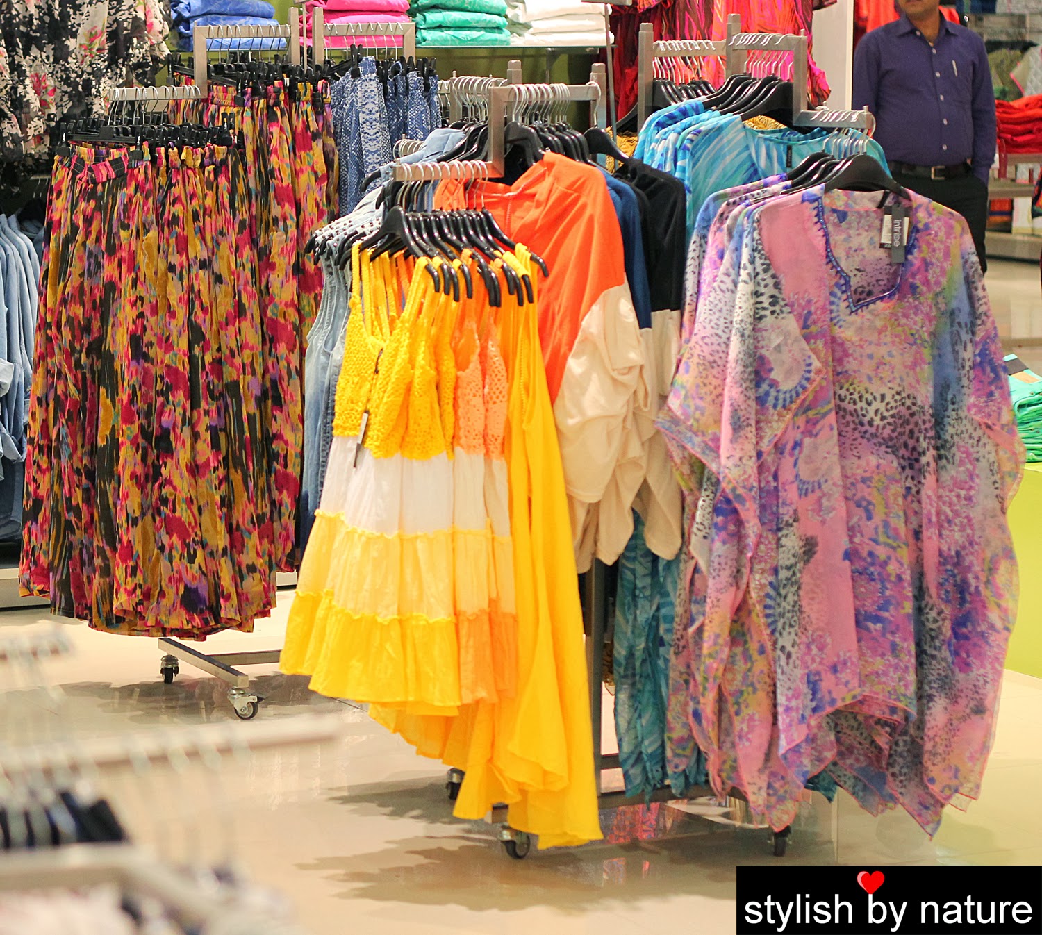shirts in reliance trends
