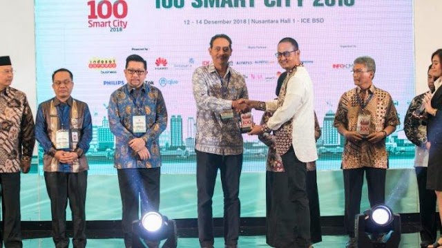 Pemkot Denpasar Raih Penghargaan Gerakan Menuju 100 Smart City 2018