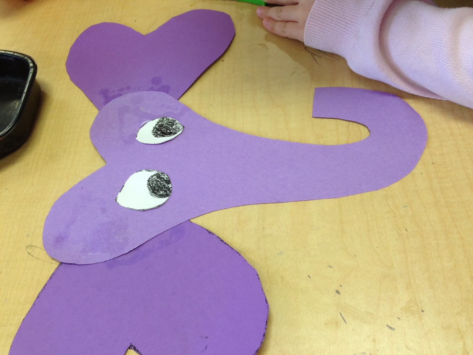 Mr.Kreutinger's Art Room!!!: Kindergarten Elephant Valentines!