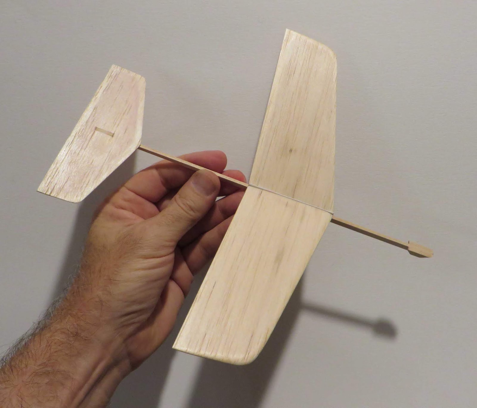 Model Rocket Building: Apogee Mini Condor Boost Glider Build, Part 7 ...