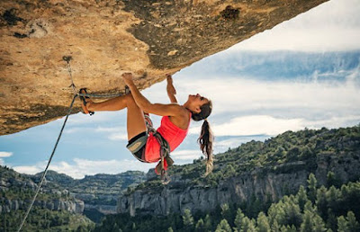 Ini Dia 5 Manfaat Utama Olahraga Rock Climbing untuk Kesehatan Anda