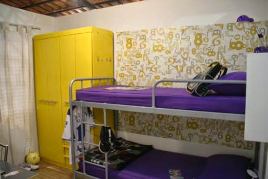 Cool interior design ideas Which one include the redesign with wallpaper