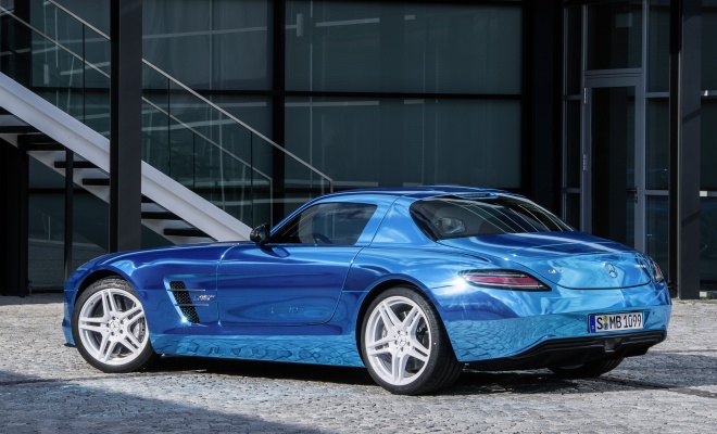 Mercedes AMG SLS Electric Drive, rear side view