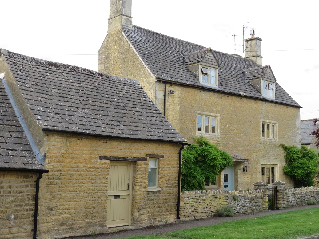 Life in the Craft Lane We're back in the Cotswolds....