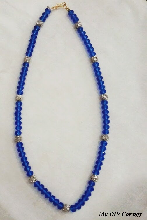 http://www.mydiycorner.in/crystal-beaded-necklace/