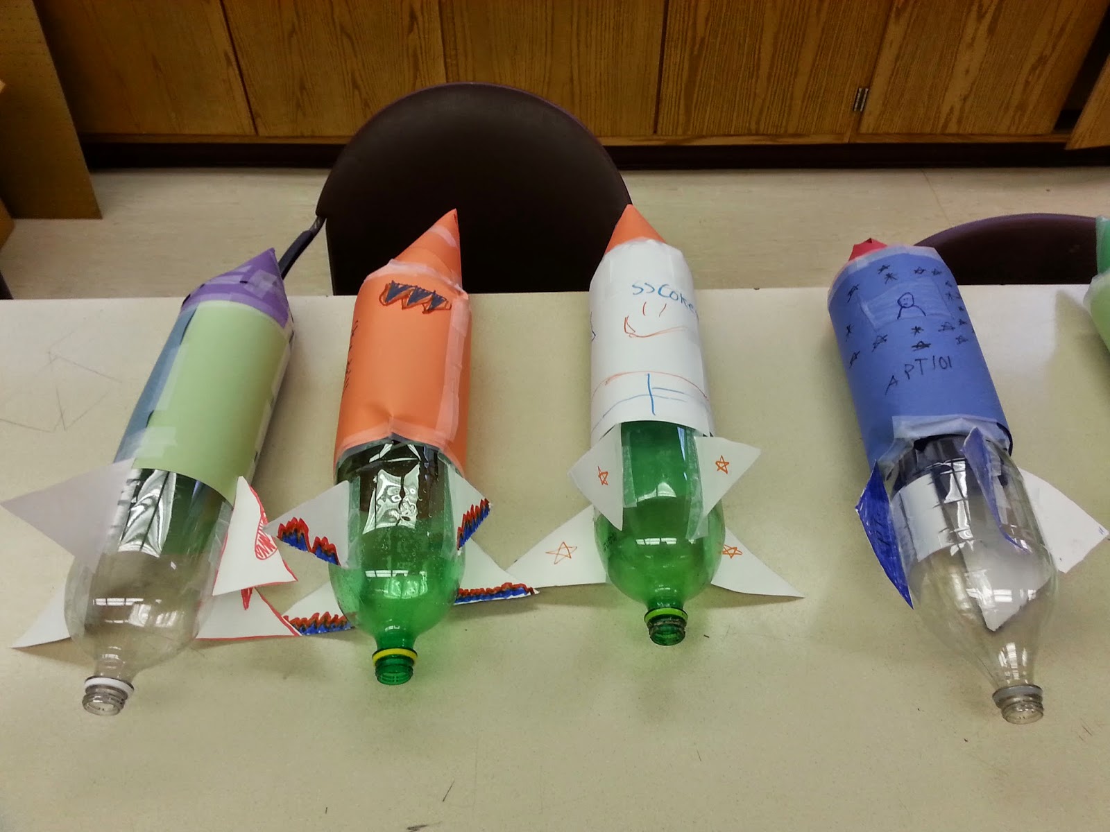 The Cool Science Dad: Summer = Water Bottle Rockets