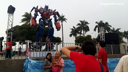 Penang Street Art 2015 : Transformers Serang Padang Kota, Pulau Pinang