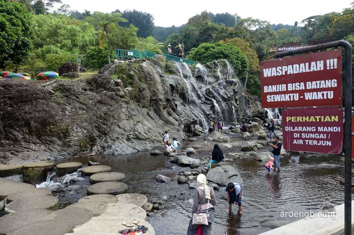 lokawisata baturraden banyumas