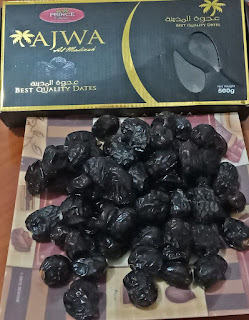 ciri ciri buah Kurma ajwa ciri ciri buah Kurma ajwa atau kurma nabi muhammad