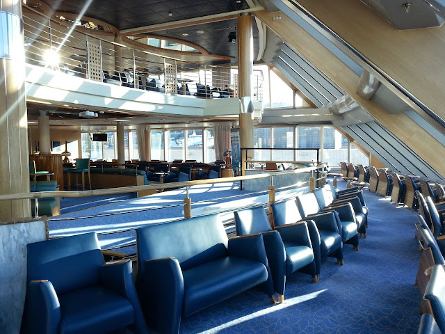 Hurtigruten MS Trollfjord - Panorama Lounge Hurtigruten MS Trollfjord - Panorama Lounge