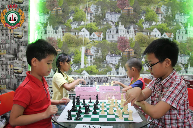 Rèn trí thông minh cho trẻ bằng cờ vua